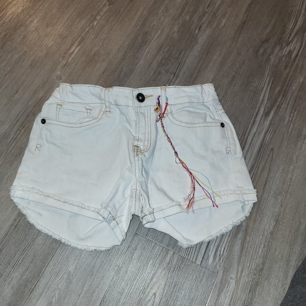 Lucky Brand Girls Frayed Cut Off Shorts
